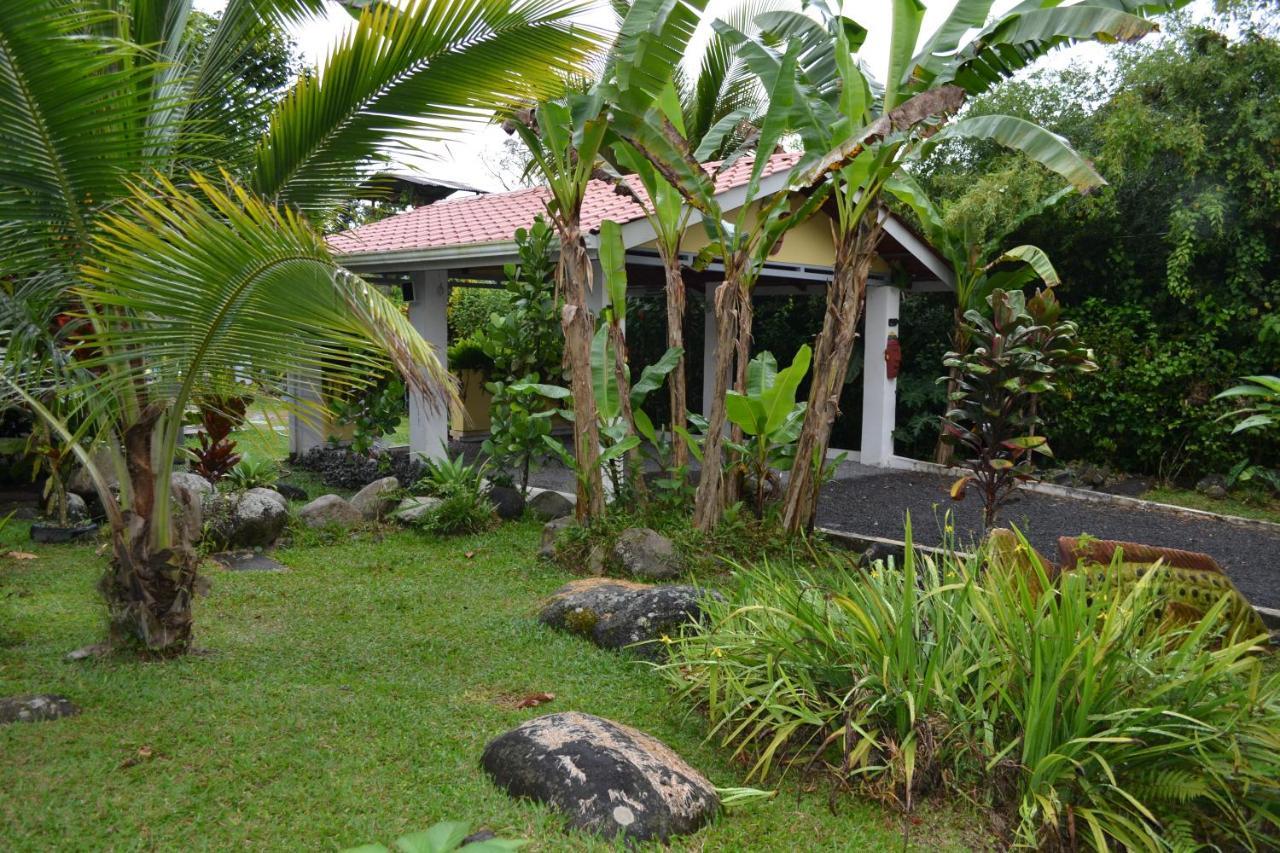 Casa Sophia 3 Listings Apartment 1 Or Apartment 2 Separately Or Apt 1 And 2 Together All With Fo Internet Guápiles Exterior foto